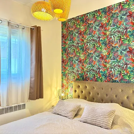 Holiday home Le Patio - Maisonnette, Terrasse & Jacuzzi *