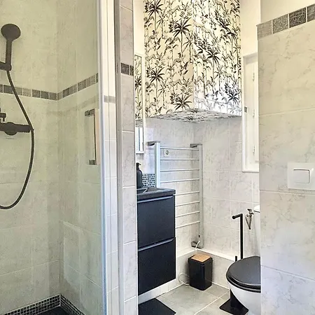Le Patio - Maisonnette, Terrasse & Jacuzzi Holiday home Deauville